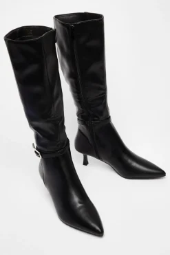 Quiz Boots><noscript><img width=