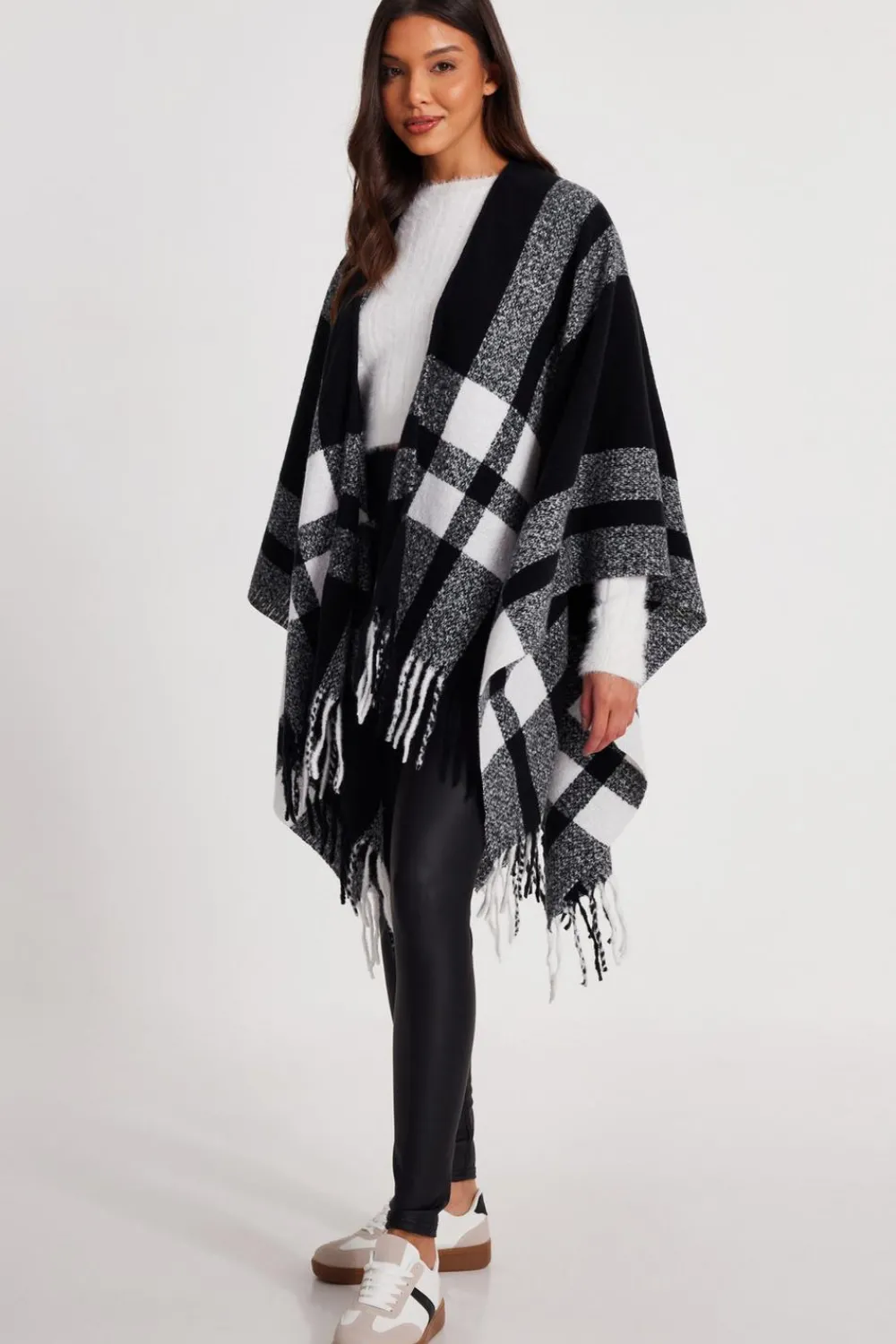 Quiz Capes & Ponchos|Casual Clothing>Check Print Tassel Cape