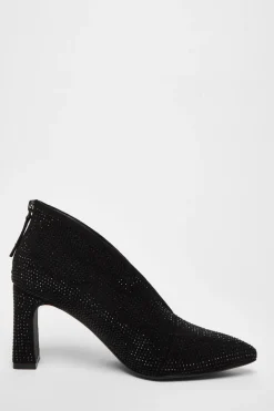 Quiz Boots><noscript><img width=