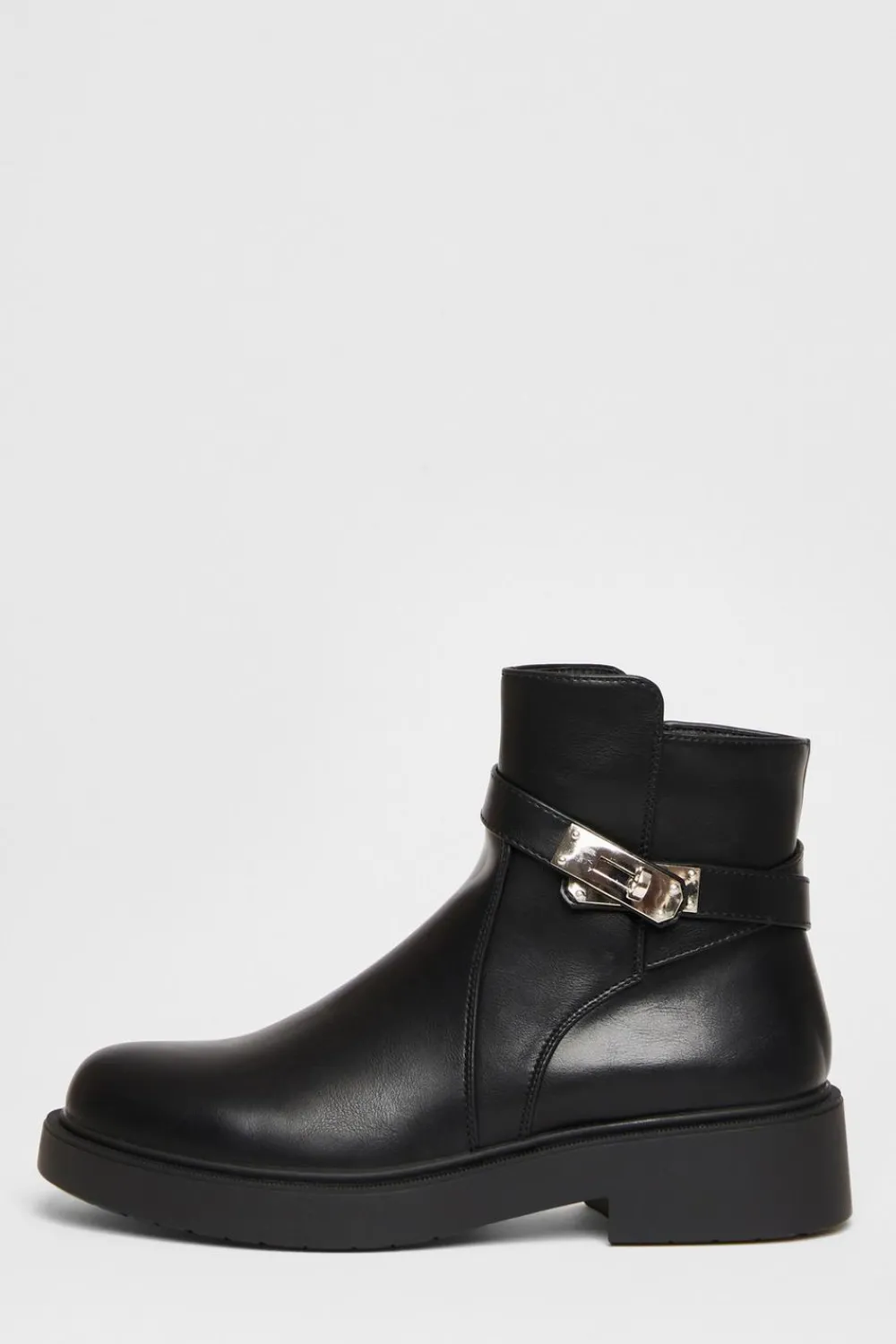 Quiz Boots>Black Faux Leather Ankle Boots