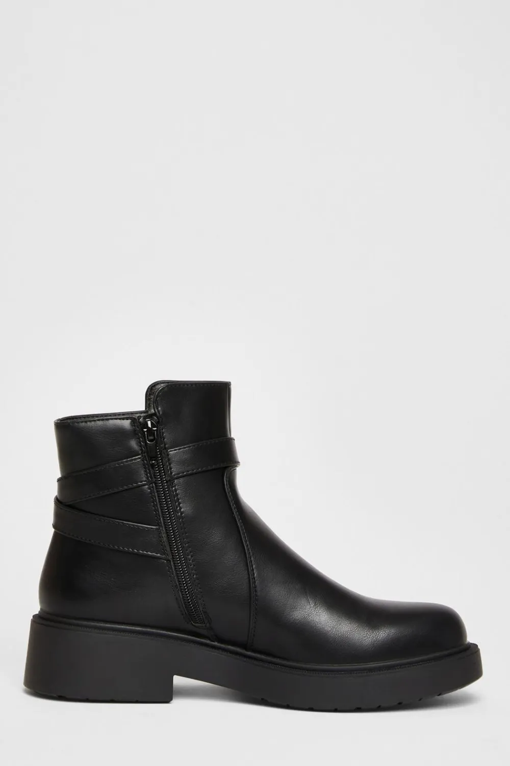 Quiz Boots>Black Faux Leather Ankle Boots