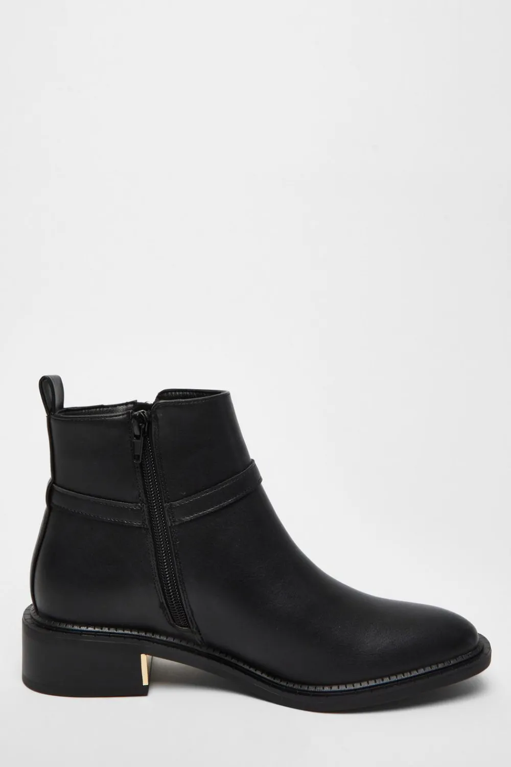 Quiz Boots>Black Faux Leather Ankle Boot