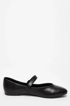 Quiz Pumps|Flats><noscript><img width=