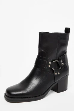 Quiz Boots>Black Faux Leather Buckle Ankle Boots