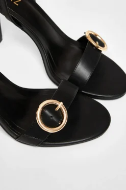 Quiz Heels><noscript><img width=