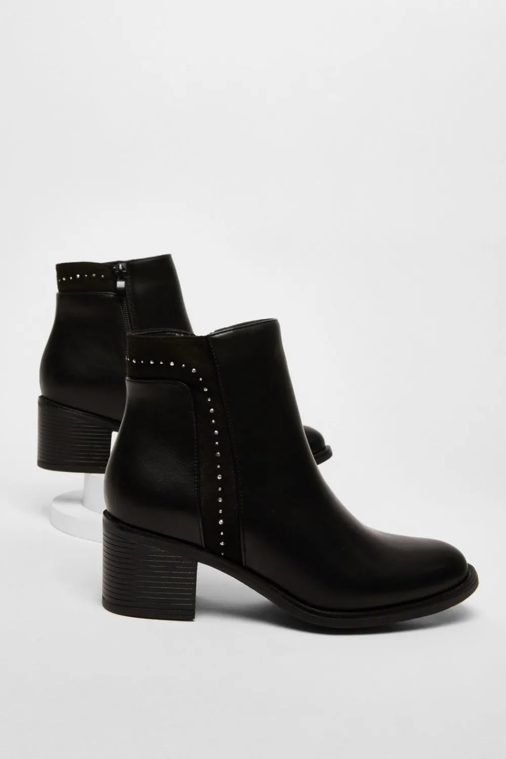 Quiz Boots>Black Faux Leather Embellished Ankle Boot