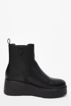 Quiz Wedges|Boots><noscript><img width=