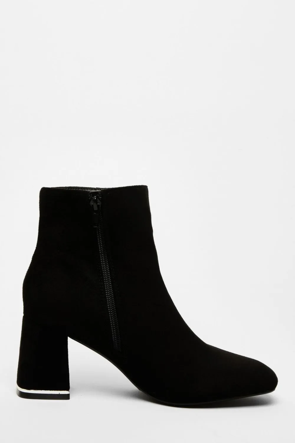 Quiz Boots>Black Faux Suede Ankle Boot
