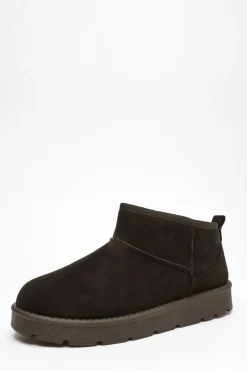 Quiz Boots><noscript><img width=