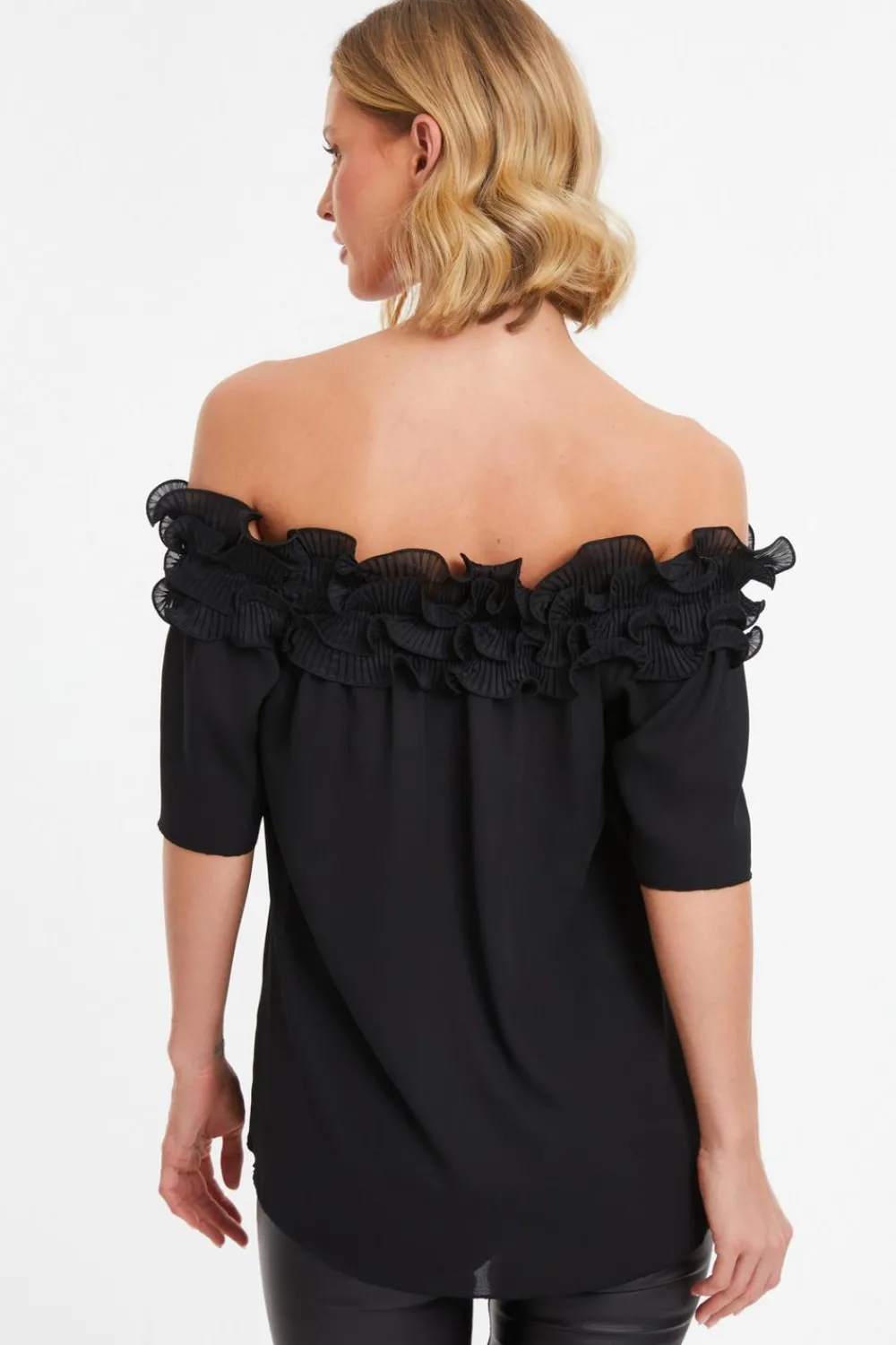 Quiz Bardot Tops|Tops>Black Frill Bardot Top