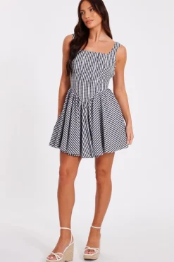 Quiz Summer Clothes|Holiday><noscript><img width=