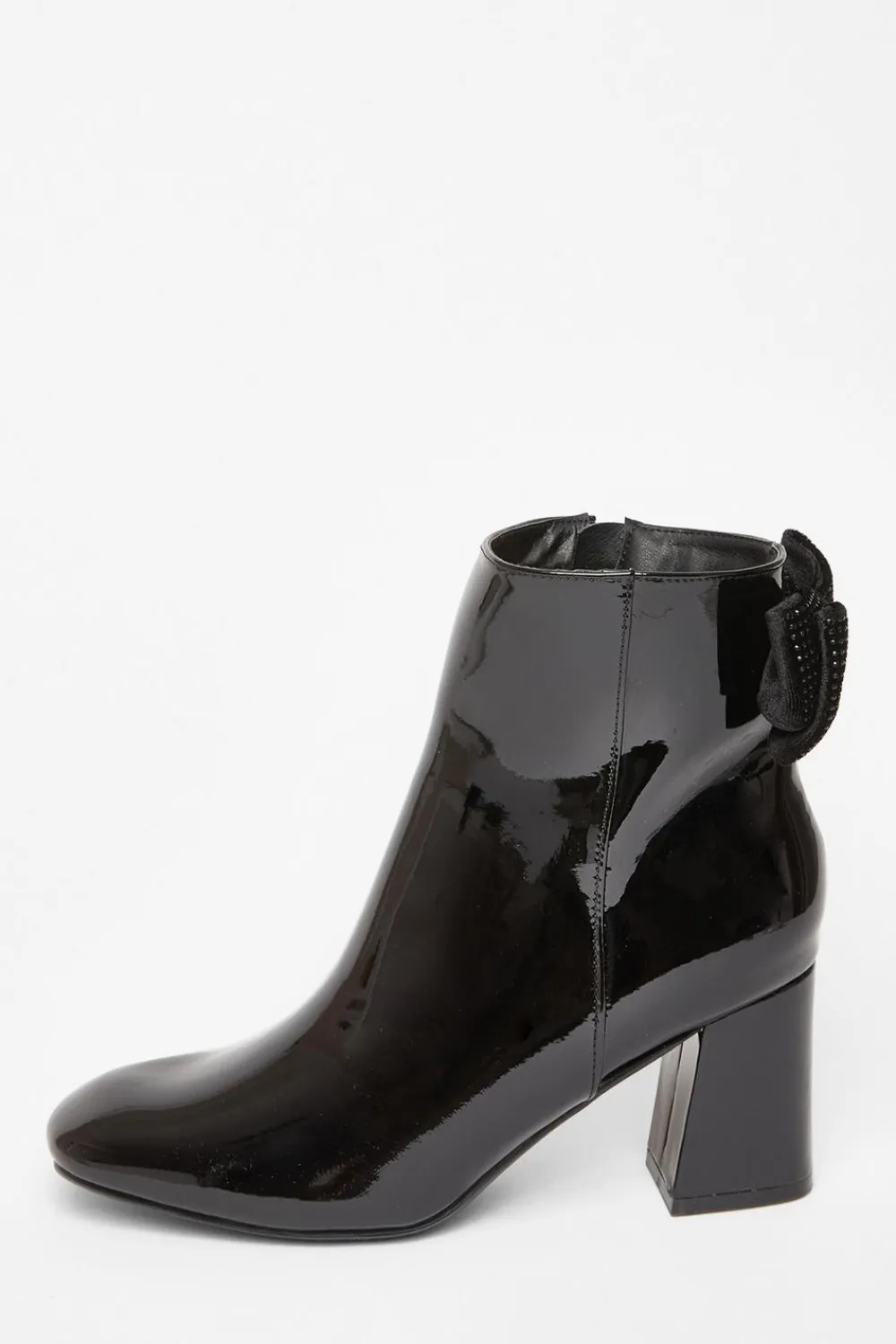 Quiz Boots>Black Patent Bow Back Ankle Boot