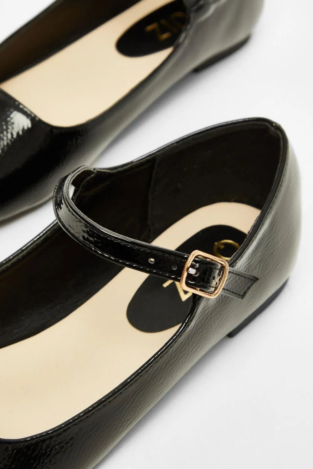Quiz Pumps|Flats>Black Patent Faux Leather Flat Pumps