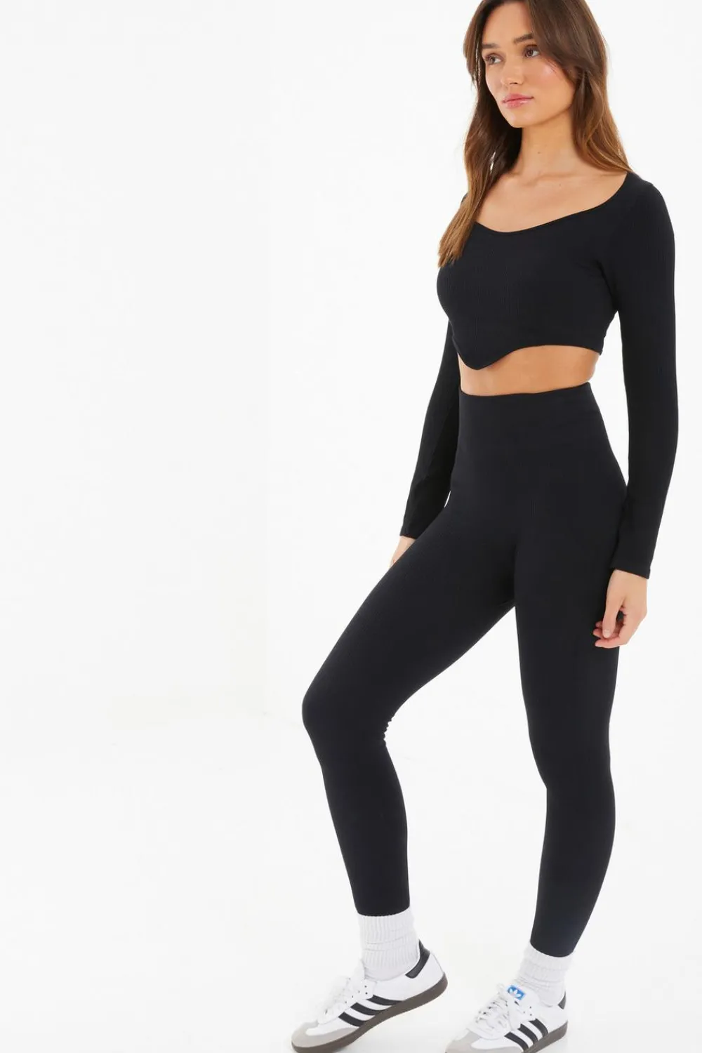Quiz Day Tops|Crop Tops>Ribbed Crop Top