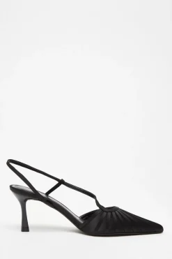 Quiz Heels><noscript><img width=