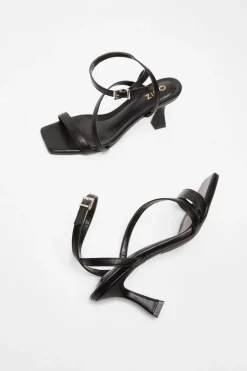 Quiz Heels><noscript><img width=