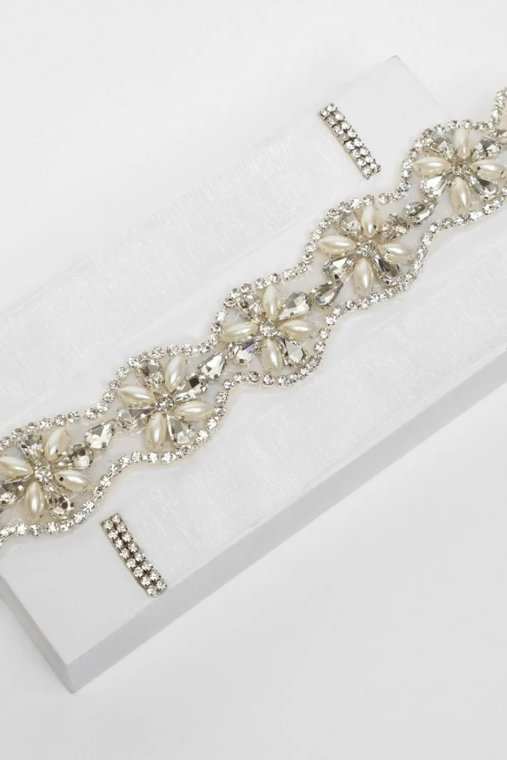 Quiz Wedding Accessories|Bride To Be>Bridal Diamante Pearl Belt