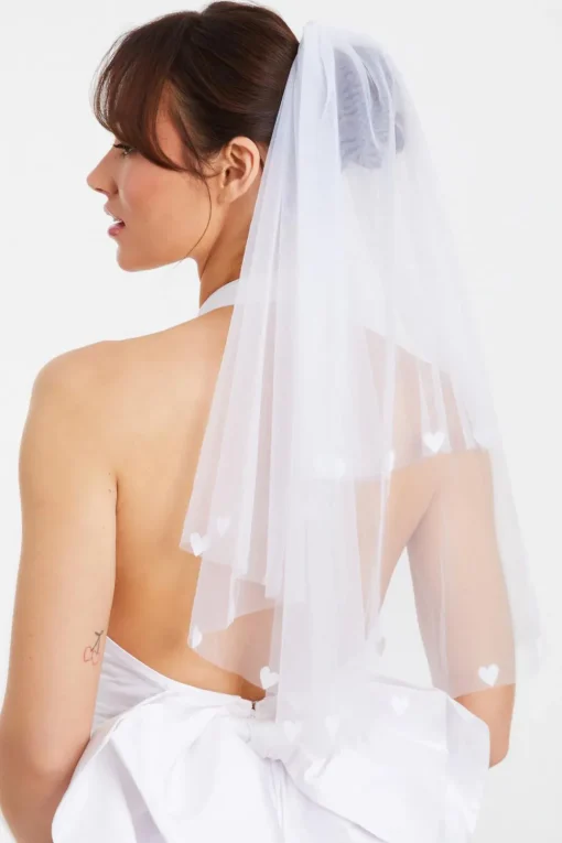 Quiz Wedding Accessories|Hair Accessories>Bridal White Heart Veil