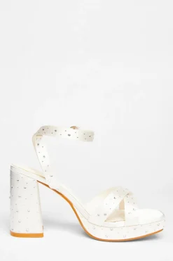 Quiz Wide Fit|Platforms><noscript><img width=
