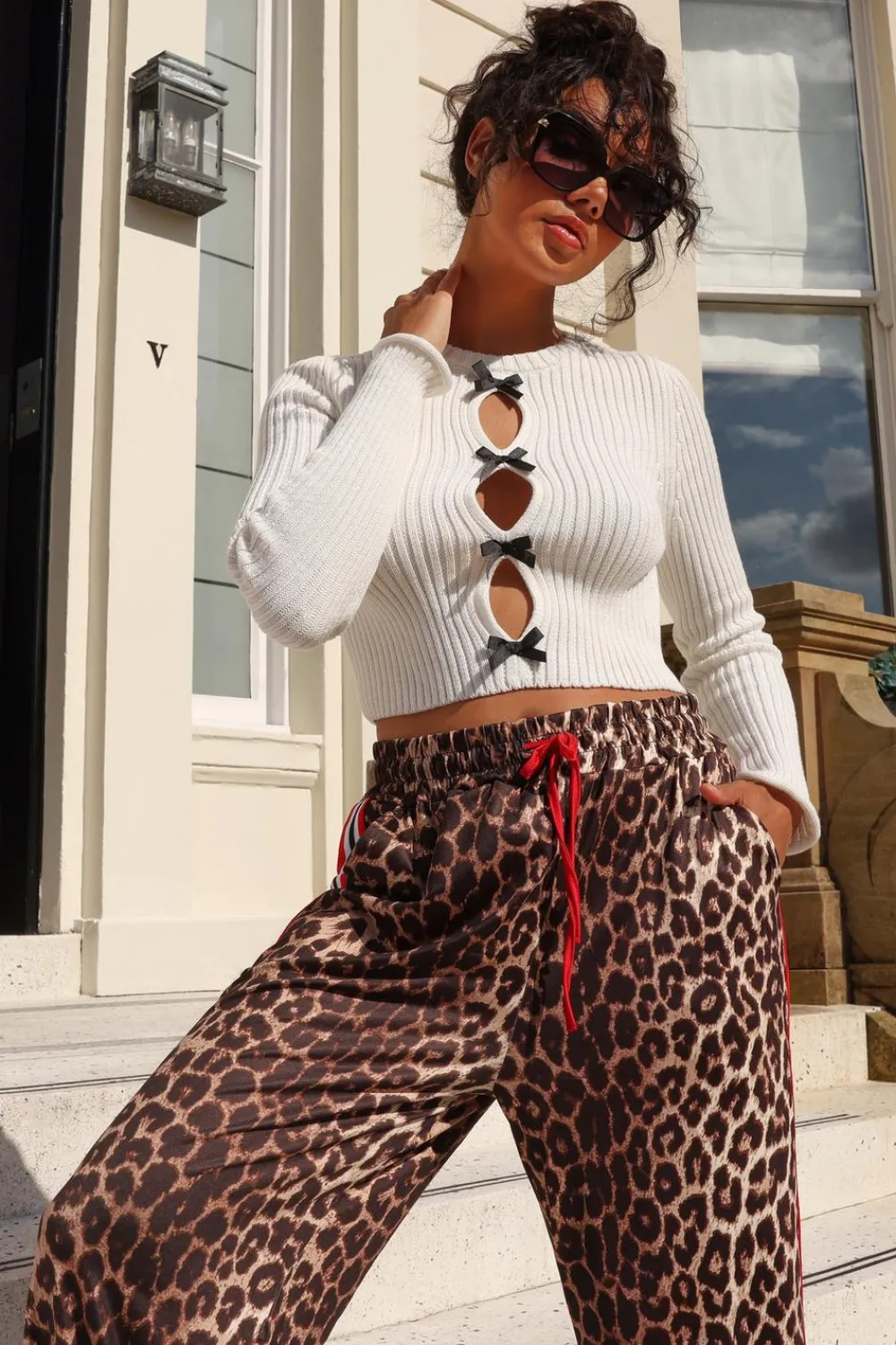 Quiz Knitwear|Casual Clothing>Cream Bow Front Cropped Jumper