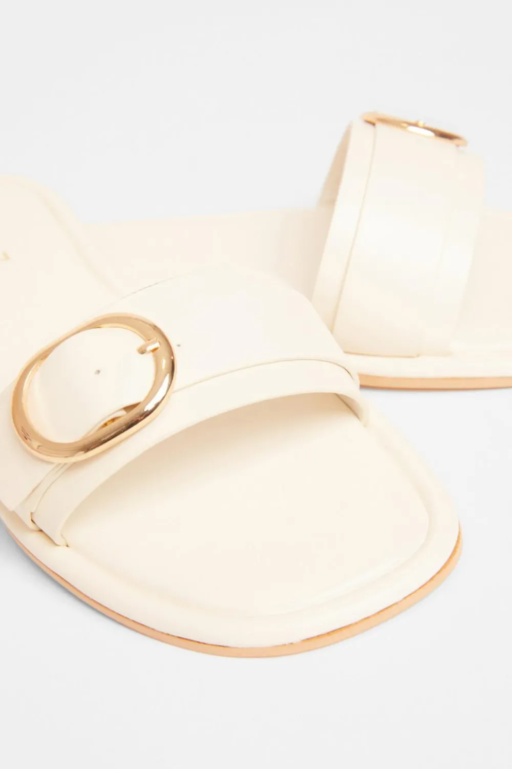 Quiz Sandals|Holiday Shoes>Buckle Flat Sandals