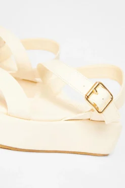Quiz Sandals|Holiday Shoes><noscript><img width=