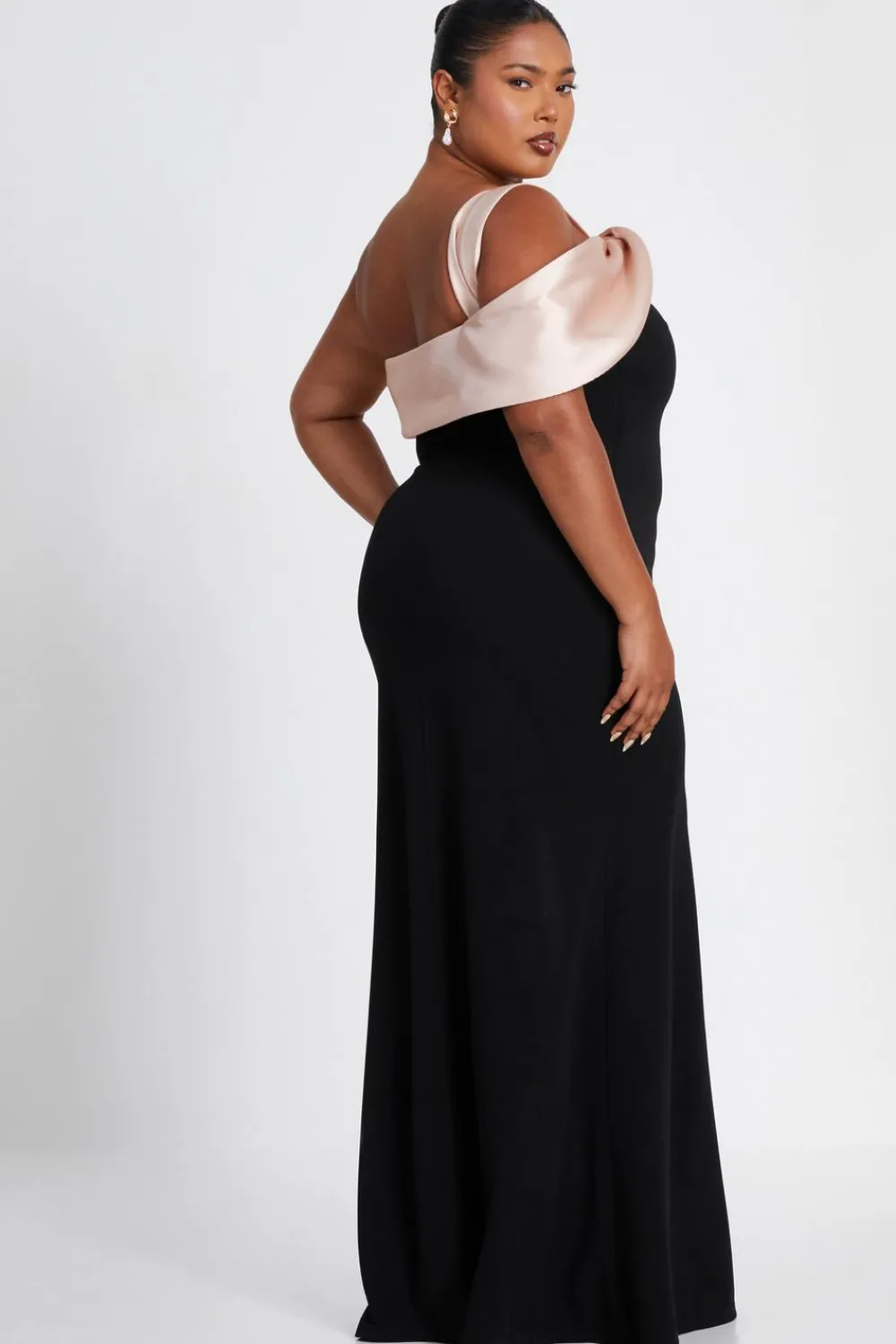 Quiz Prom Dresses|Occasion Dresses>Curve Black Satin Off the Shoulder Maxi Dress