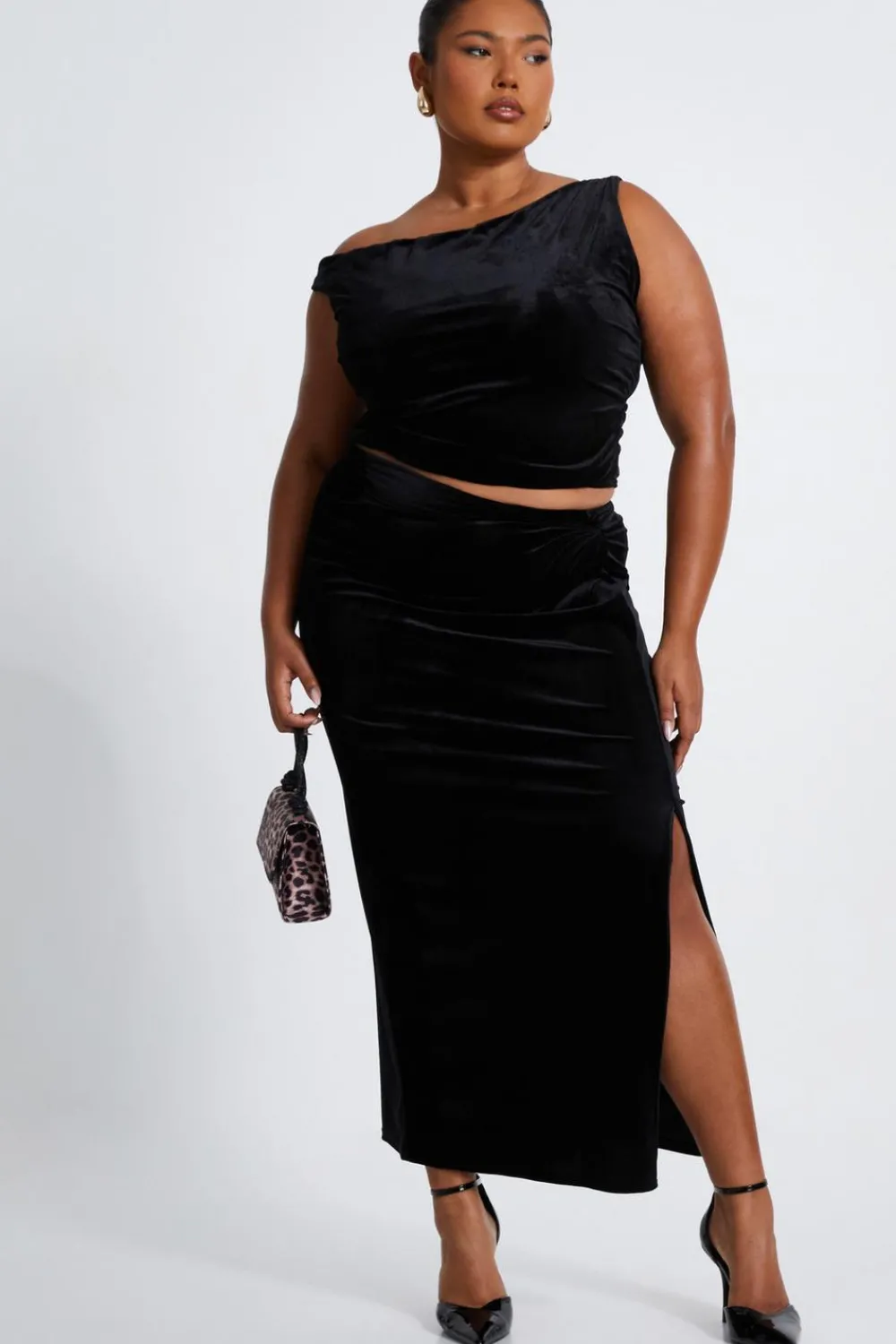 Quiz Skirts|Co-Ords>Curve Black Velvet Maxi Skirt