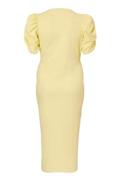 Quiz Day At The Races|Christening Guest><noscript><img width=