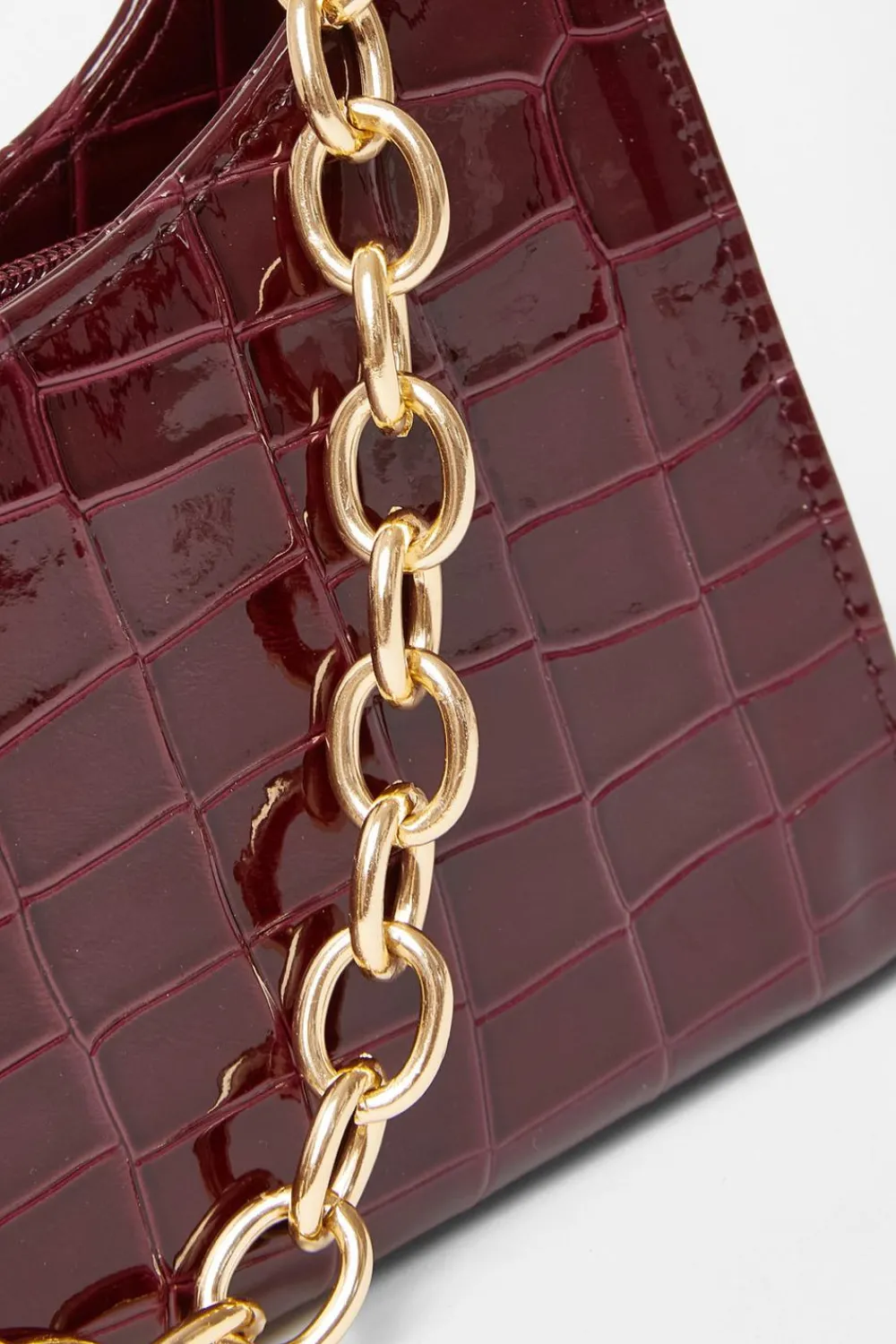 Quiz Bags>Dark Red Croc Chain Shoulder Bag