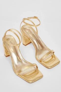 Quiz Heels><noscript><img width=