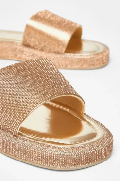 Quiz Sandals|Holiday Shoes><noscript><img width=
