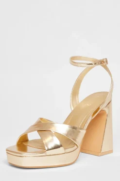 Quiz Platforms|Heels>Faux Leather Platform Heels