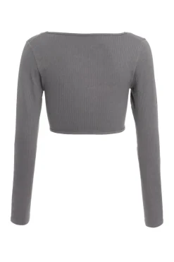 Quiz Day Tops|Crop Tops><noscript><img width=