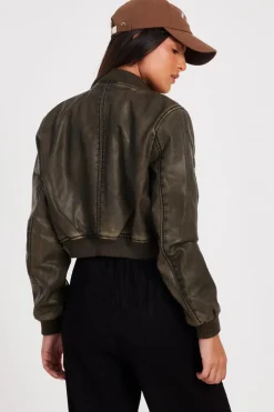 Quiz Modest|Jackets & Coats><noscript><img width=