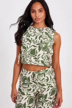 Quiz Summer Tops|Day Tops>Khaki Tropical Print Crop Top