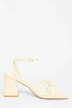 Quiz Holiday Shoes|Heels><noscript><img width=