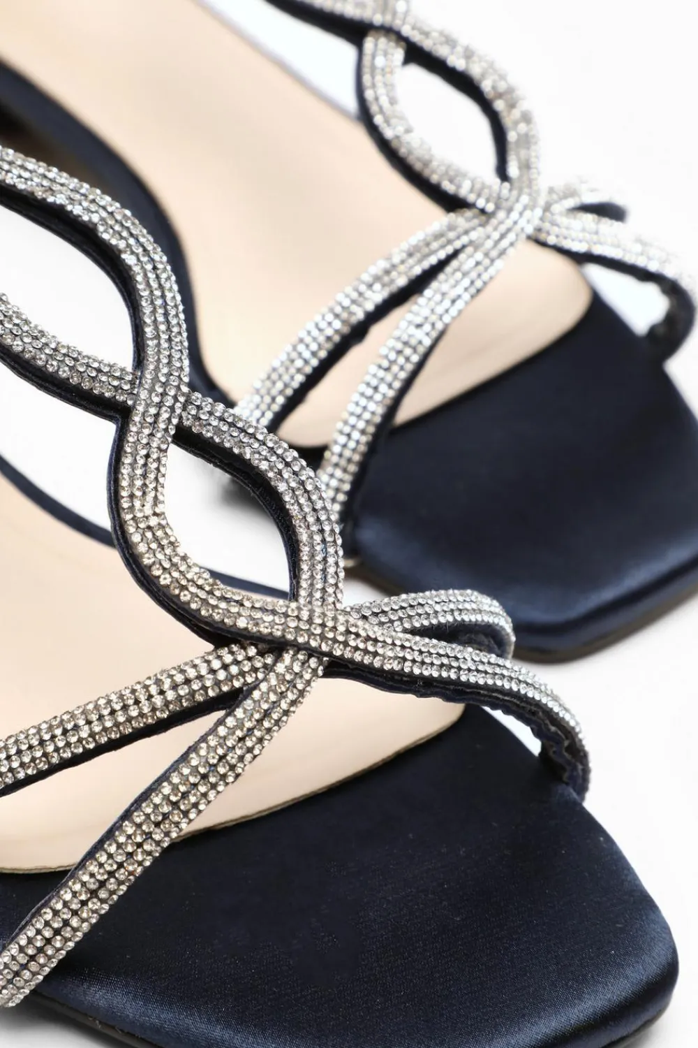 Quiz Sandals|Holiday Shoes>Satin Diamante T-Strap Flat Sandals