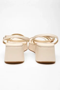 Quiz Wedges|Sandals><noscript><img width=