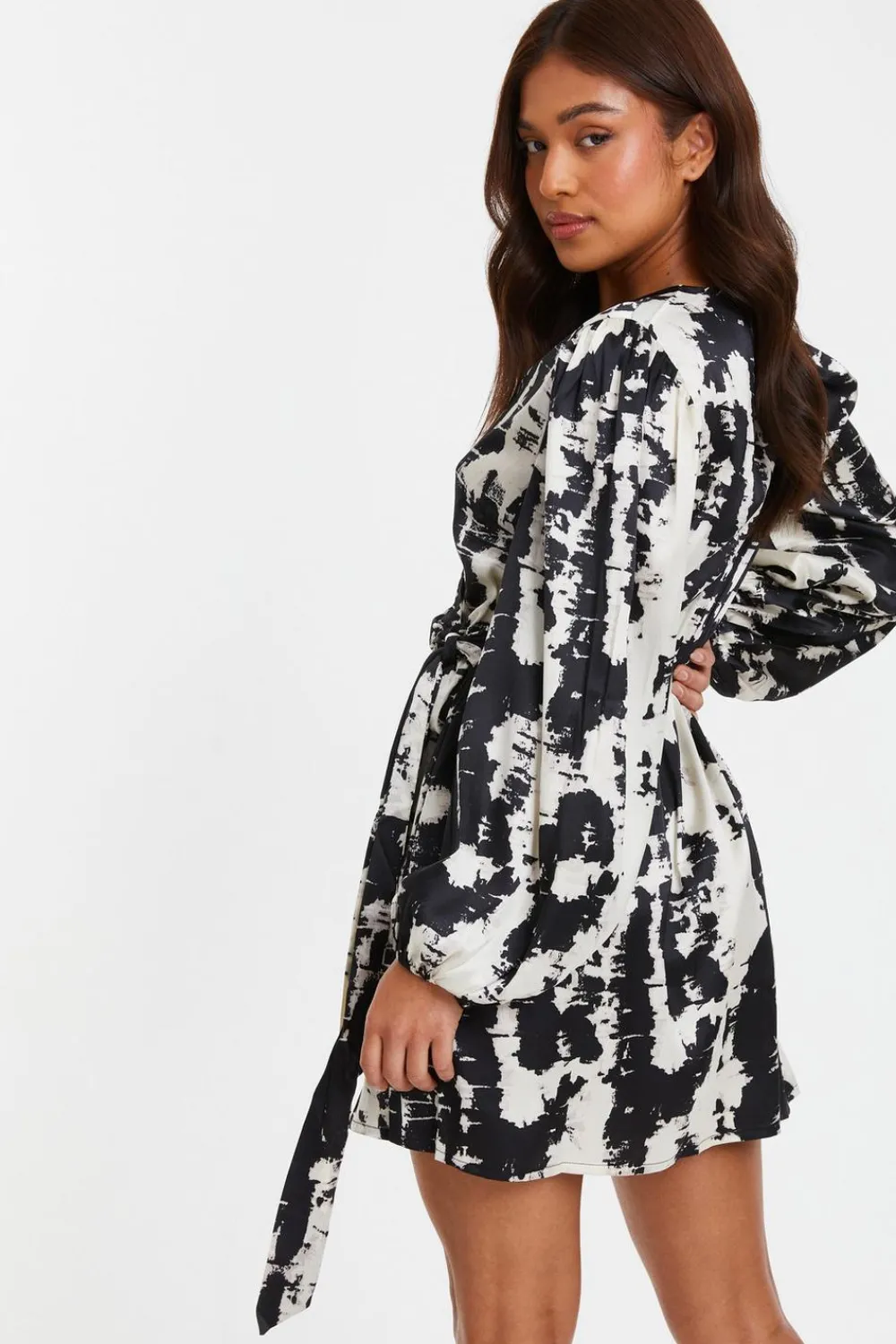 Quiz Wrap Dresses|Satin Dresses>Petite Black Satin Marble Print Wrap Dress