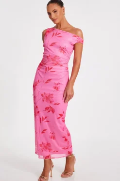 Quiz Day At The Races|Summer Clothes><noscript><img width=