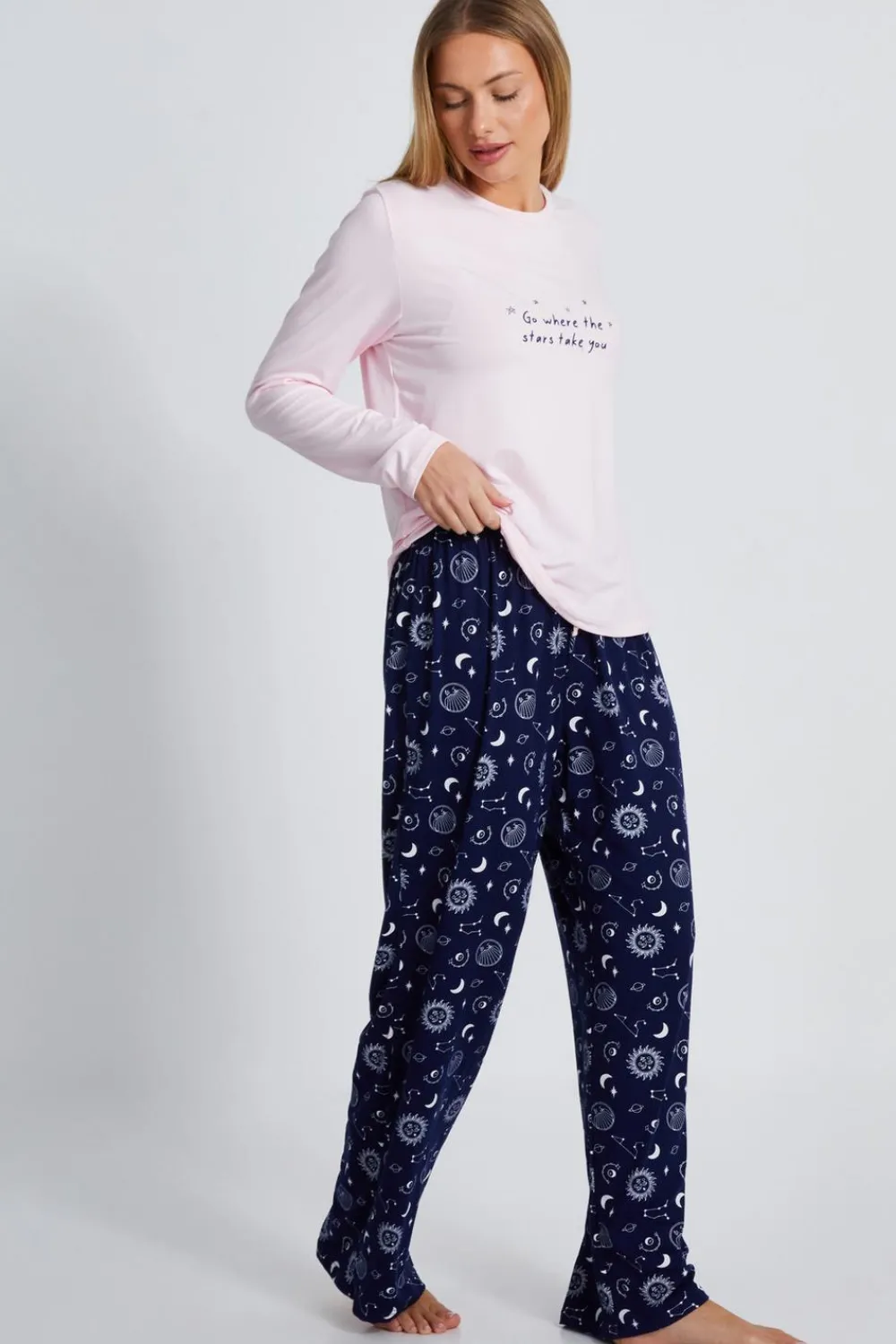 Quiz Nightwear>Pink Star Print Long Pyjama Set