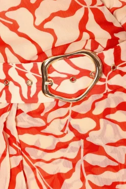 Quiz Trending: Red|Summer Clothes><noscript><img width=