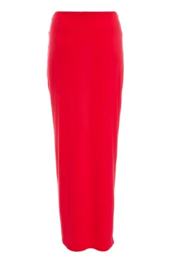 Quiz Trending: Red|Skirts><noscript><img width=