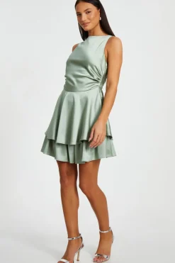 Quiz Day At The Races|Summer Clothes><noscript><img width=