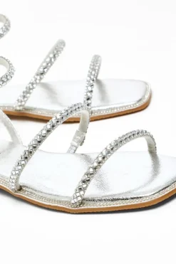 Quiz Sandals|Holiday Shoes><noscript><img width=