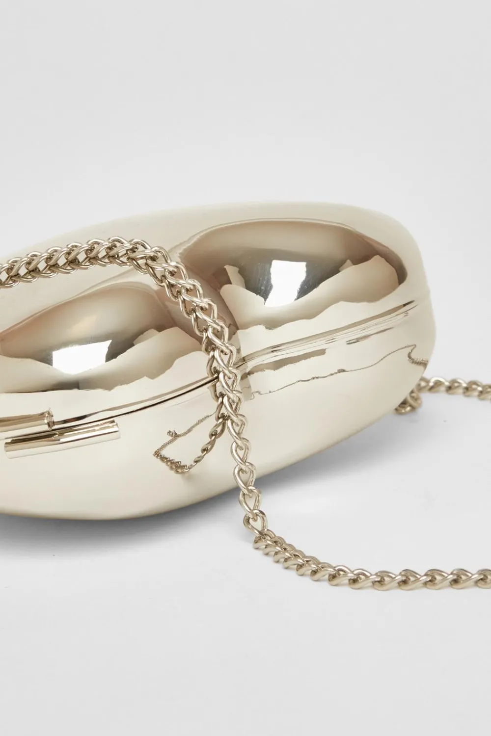Quiz Bride To Be|Bags>Silver Metal Heart Box Bag