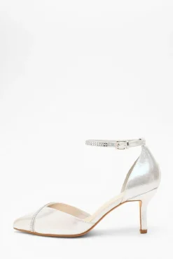 Quiz Shoe & Bag Sets>Silver Shimmer Diamante Trim Court Heels