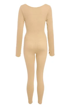 Quiz Everyday Essentials|Casual Clothing><noscript><img width=