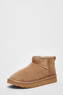 Quiz Boots>Faux Suede Diamante Ankle Boots